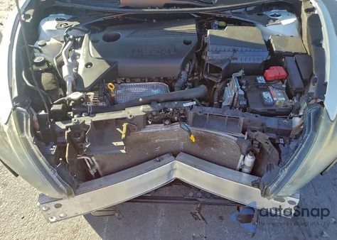 2017 Nissan Altima 2.5 из США, поврежденный, VIN 1N4AL3AP6HC495166